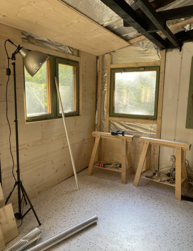 Chata Francin v průběhu prací